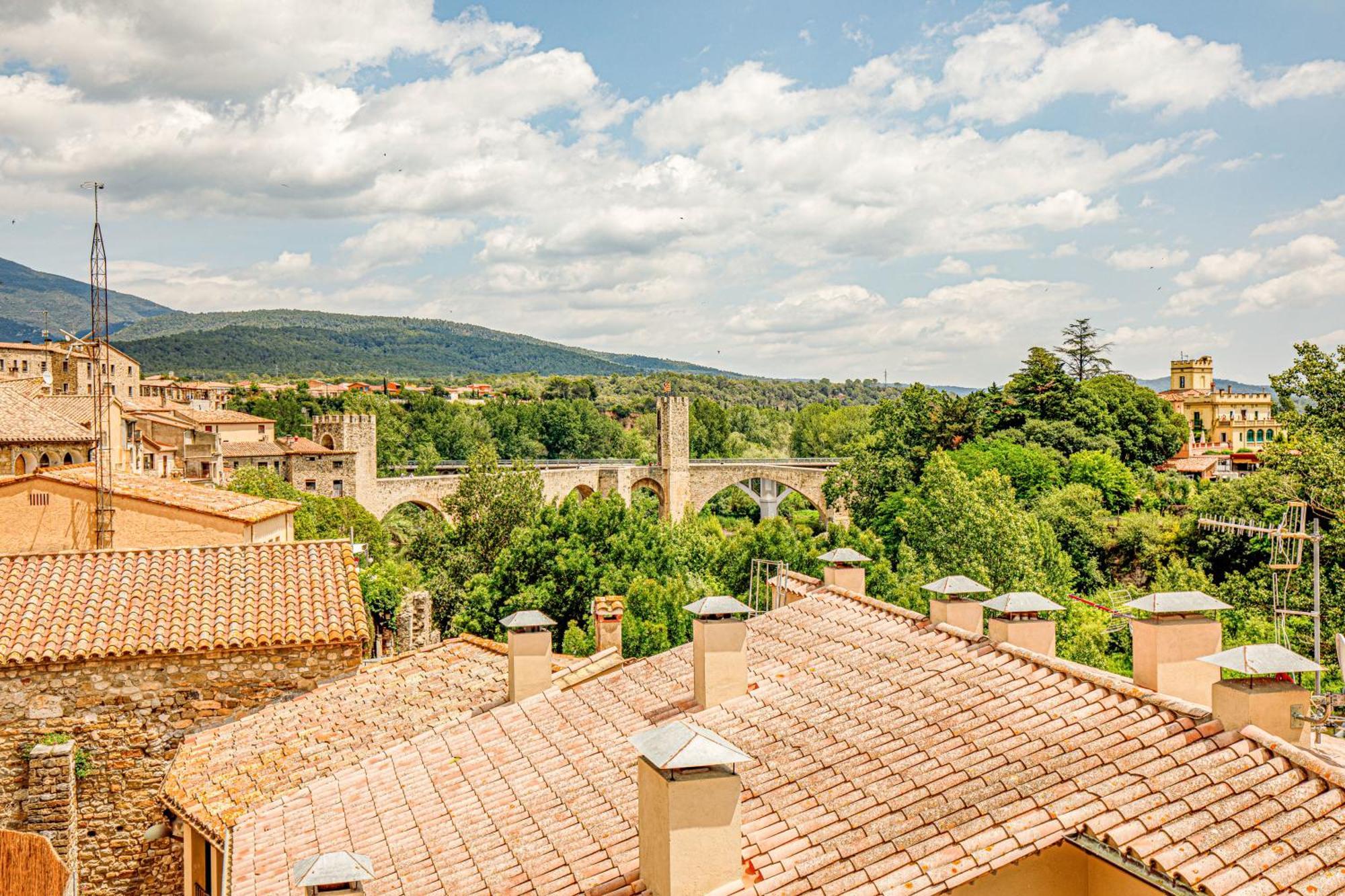 Abadia Mirador The Best Panoramic Views Besalú Buitenkant foto